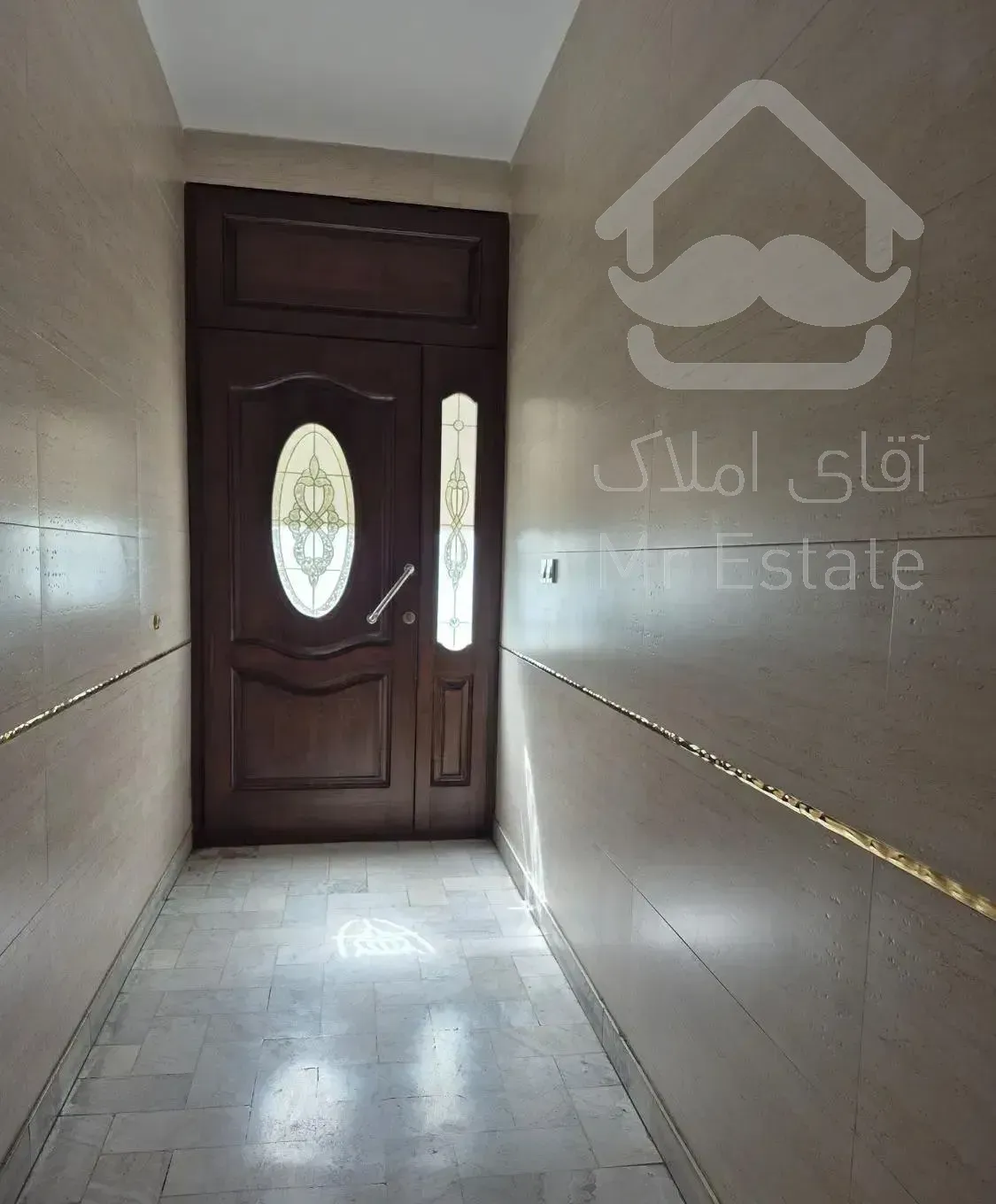 سهروردی شمالی ۹۲ متر