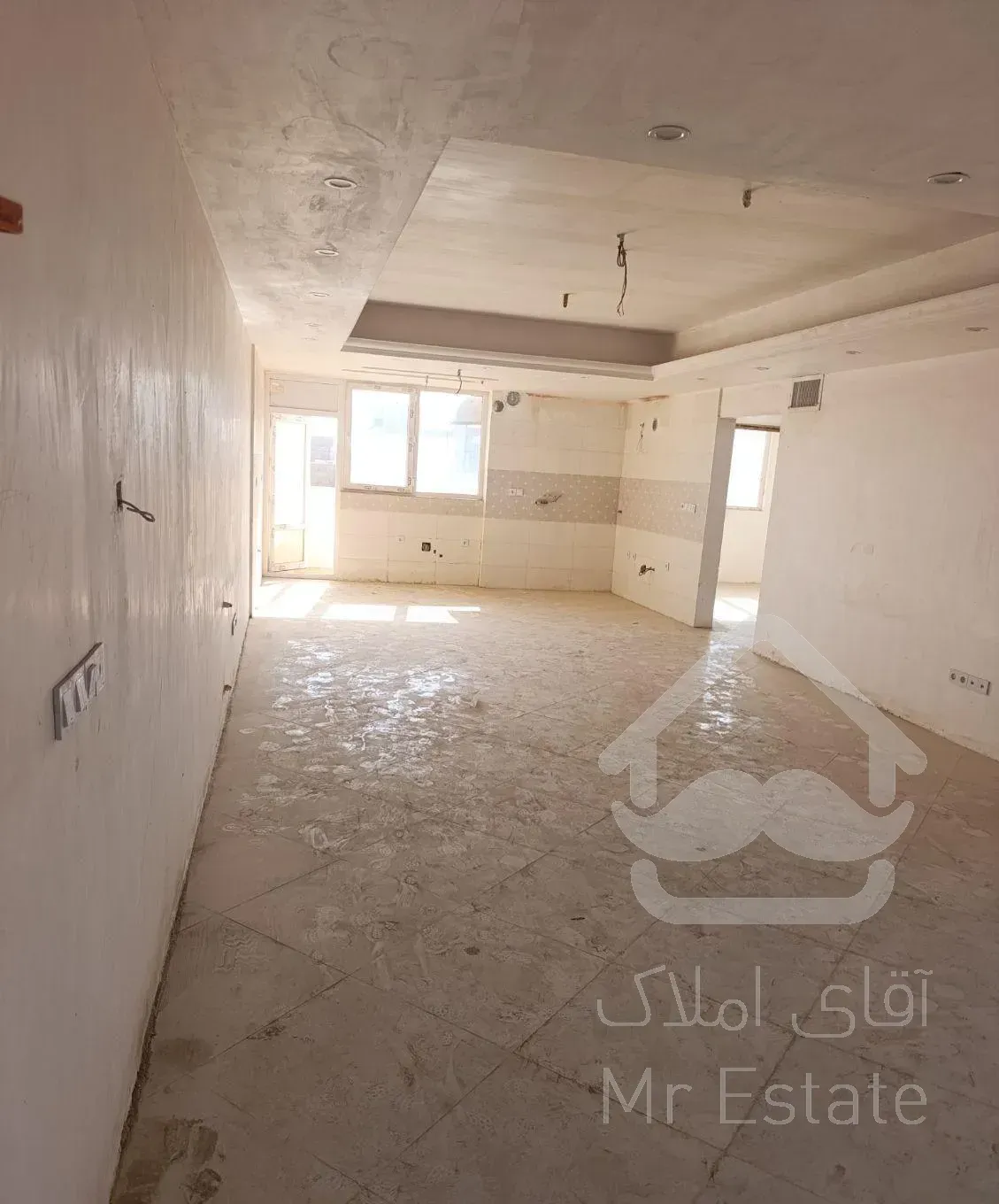 فروش آپارتمان ۱۱۲ متری ۲ خوابه در شهرک امام خمینی