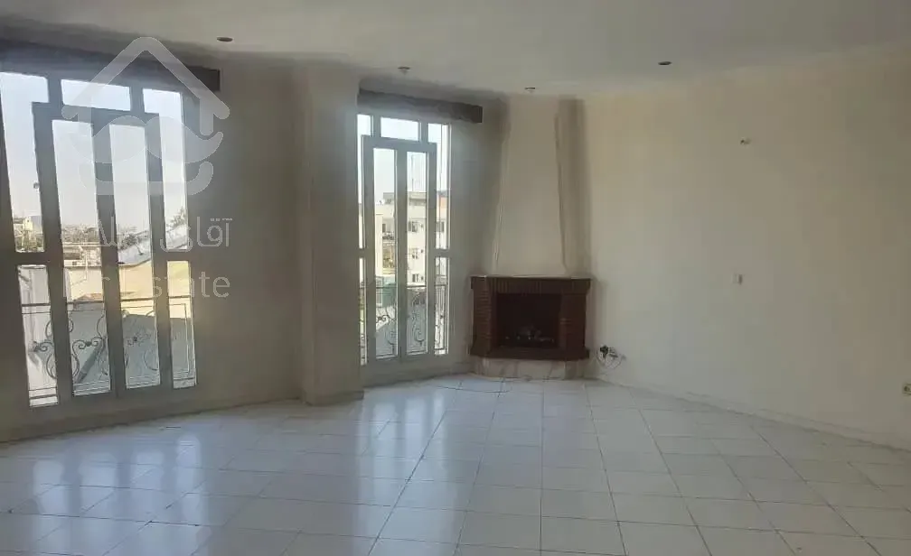 قلهک خیابان یخچال /۱۴۰/متر سه خوابه