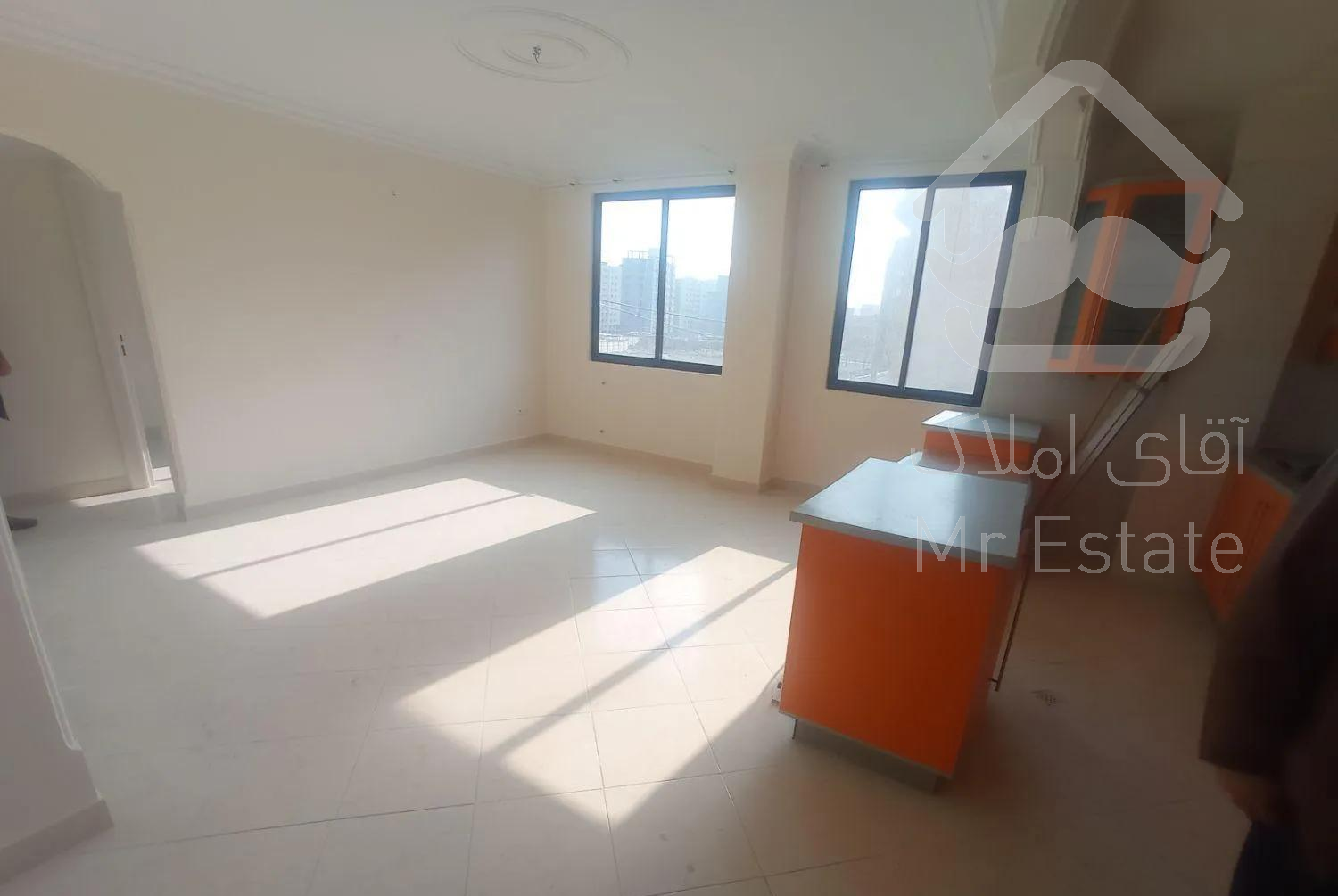 ۷۵ متر/فول امکانات/خطی رو به جنوب/۲ خواب