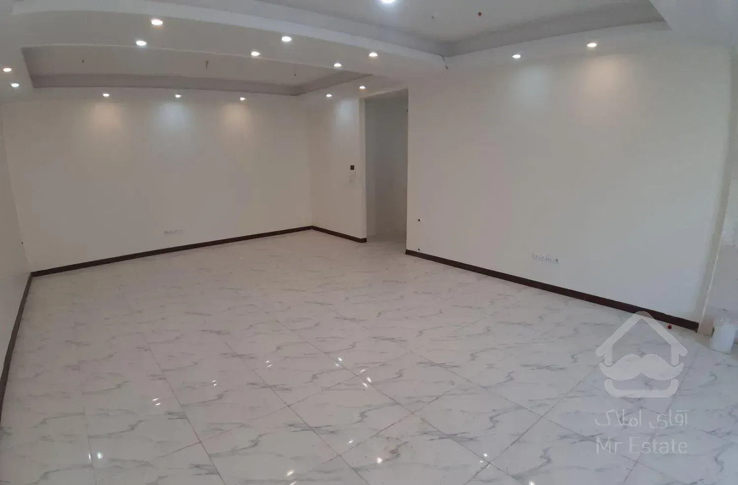 115 متر کلید نخورده فول امکانات