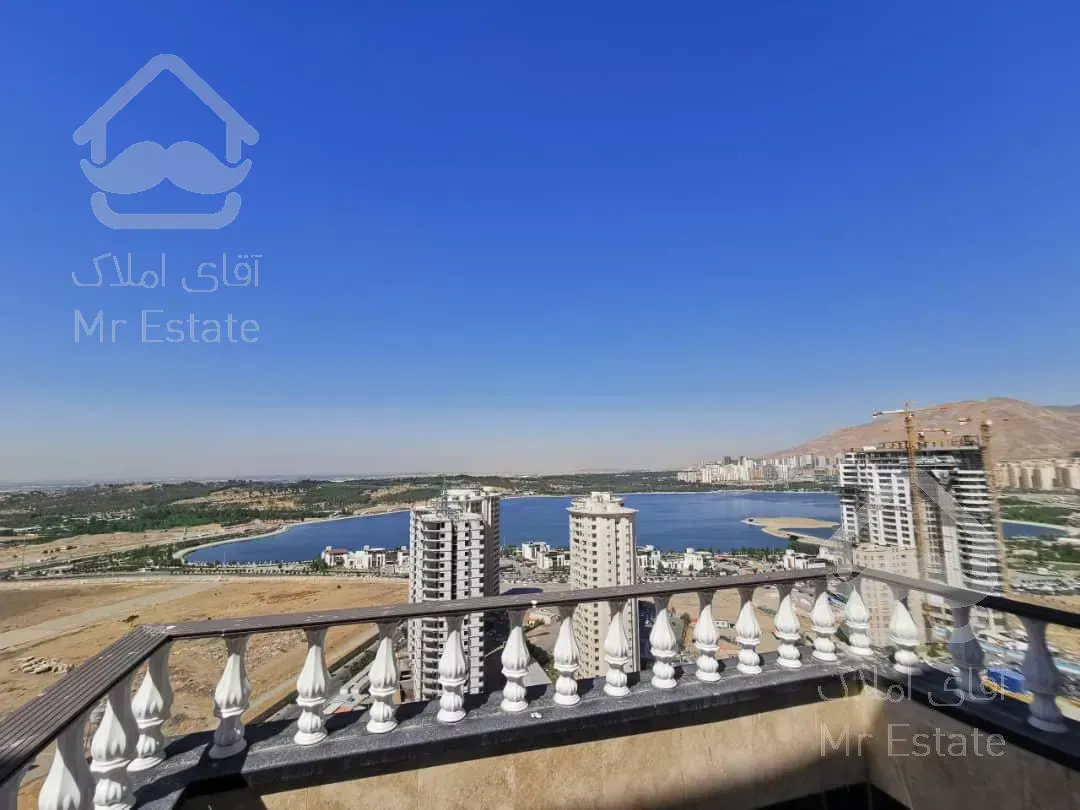 پنت هاوس ۳۰۰متری باویوی ابدی دریاچه وجنگل