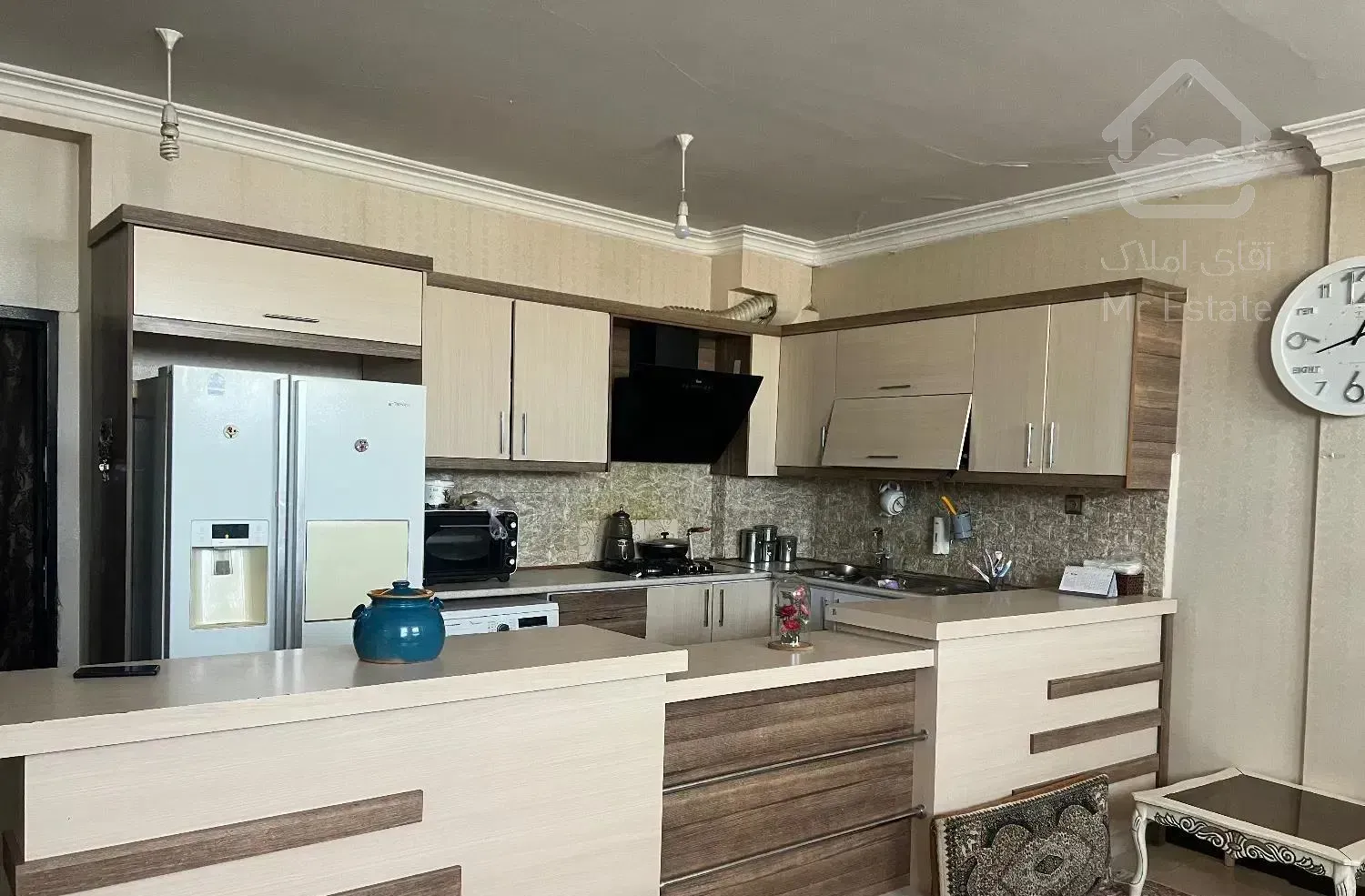 آپارتمان ۱۰۰متری دوخوابه با پارکینگ و آسانسور