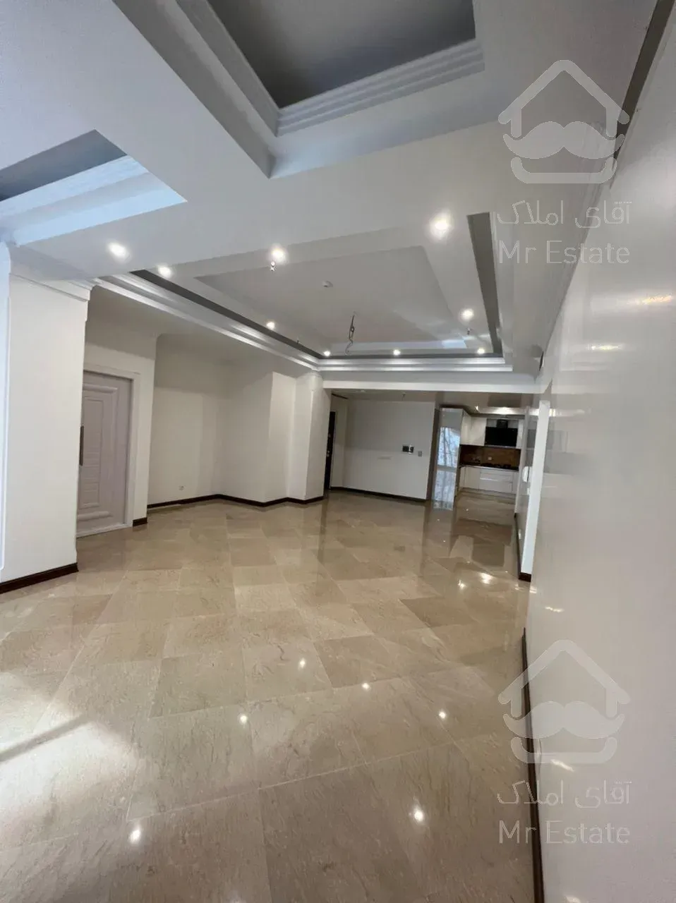 دو واحد مسکونی کلید نخورده نوساز واقع در نفت شمالی