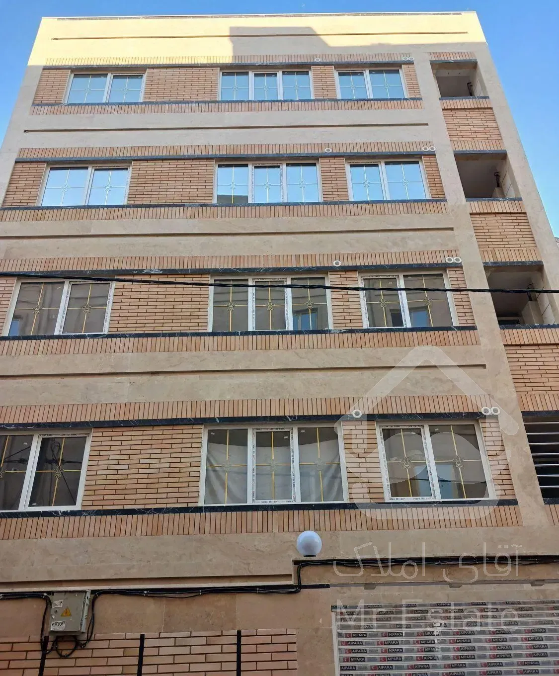 آپارتمان 81متری تک واحد  اتابک