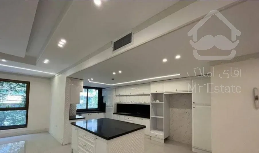 سهروردی شمالی ۱۲۱متر ۳خواب غرق نور بدون مشابه