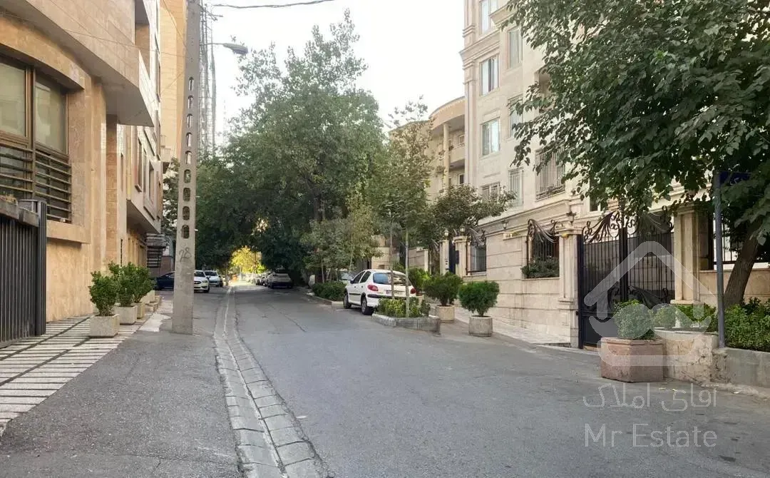 ۲۲۰متر اپارتمان تجریش