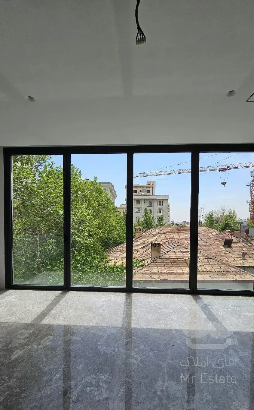 مدرن فرمانیه + ۲۰ متر تراس Good vibes