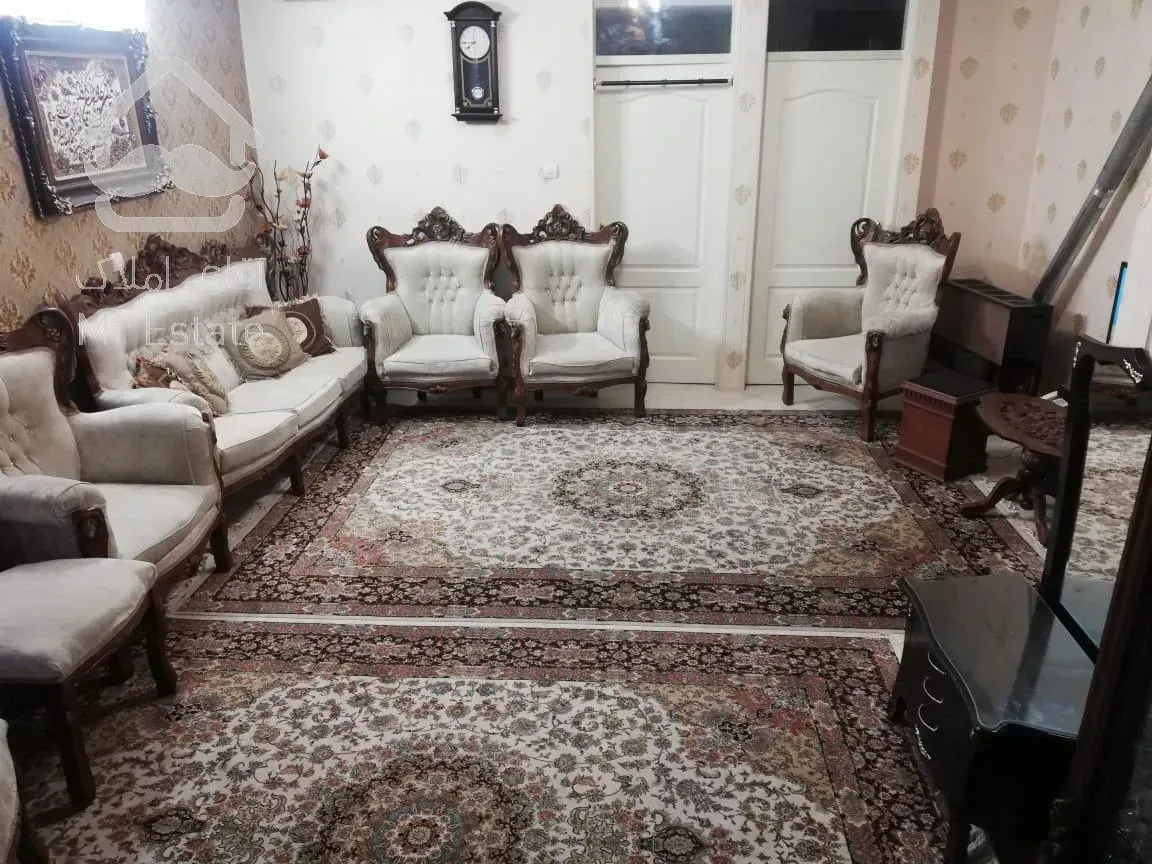 آپارتمان ۶۷ متری ۲ خواب،لوکیشن کمیل،امکانات عالی،سال۸۹،