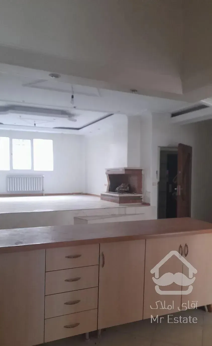 ۵۴ متر دانشگاه جمهوری