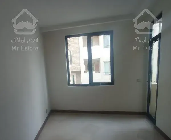 فروش140مترنیاوران/3ساله/لابی روف گاردن