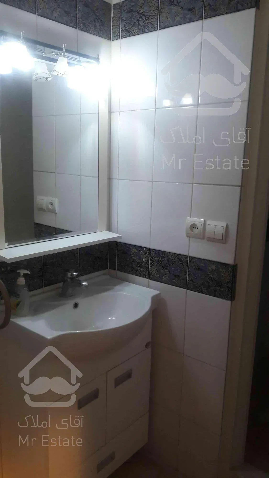 واحد اجاره ای ۱۴۷ متری ۳ خواب در فردوس شرق