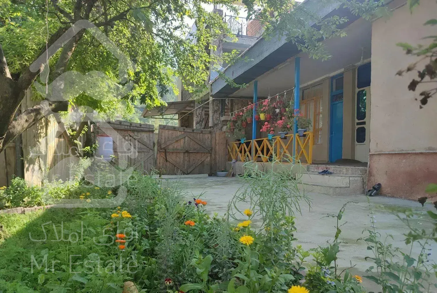 اقامتگاه حاج احمد روستا جعفراباد نبش عدالت شش