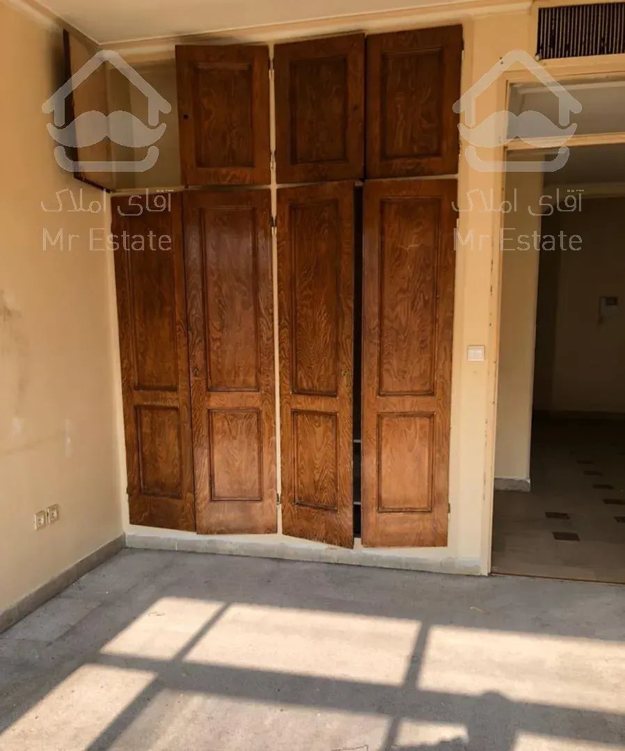 230 متر سه خواب