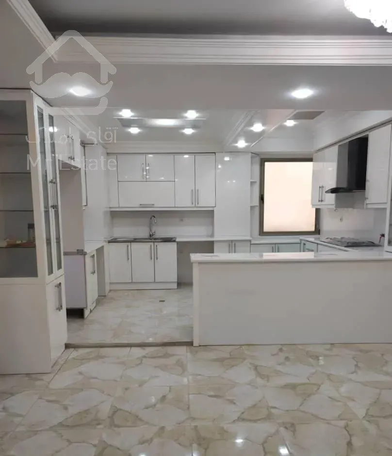 ۱۴۸ متری ۳ خواب     برج رویال