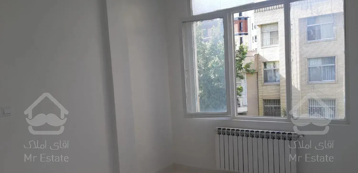 ۱۱۸ متر ، ۲ خوابه،  نزدیک مترو میرداماد