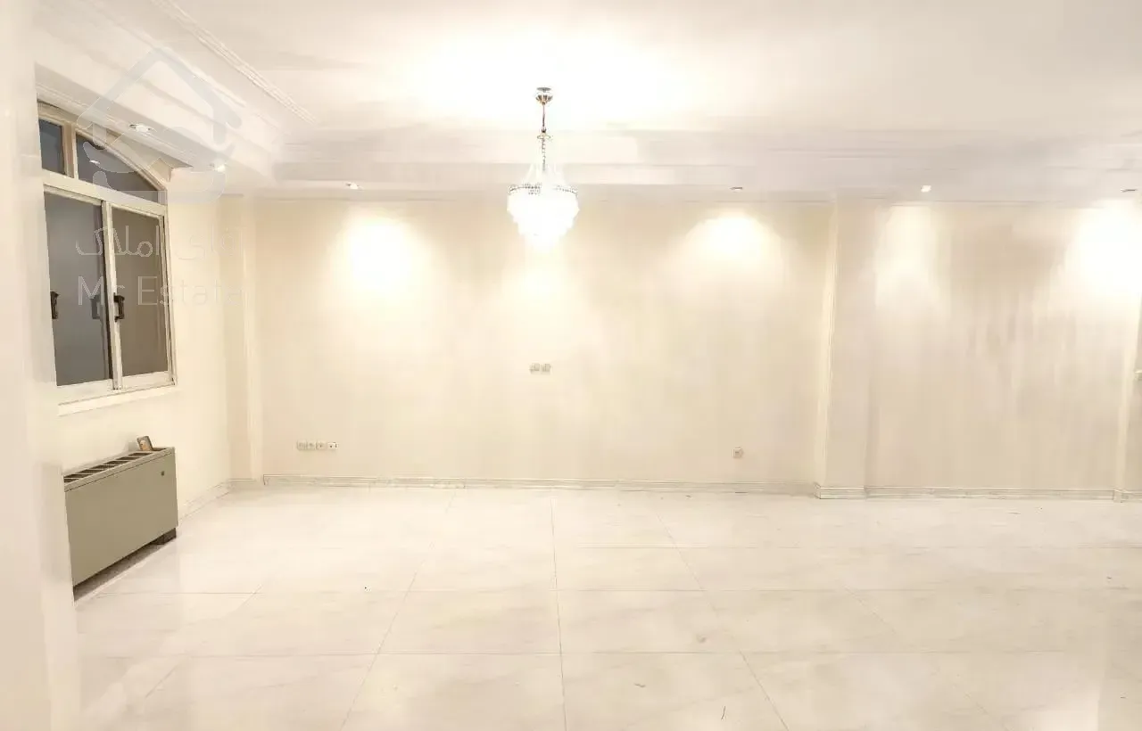 170 متری ، آجودانیه