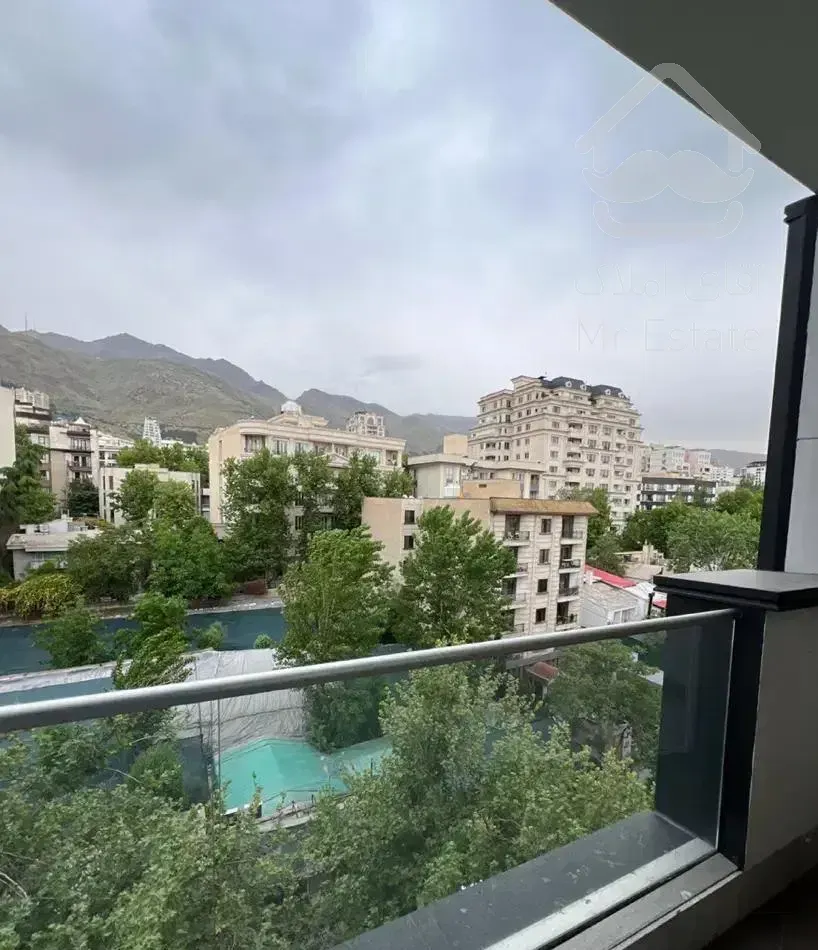 نیاوران ویو ابدی  / ۲۱۰ متر ۳ خواب / طبقه ۱۱