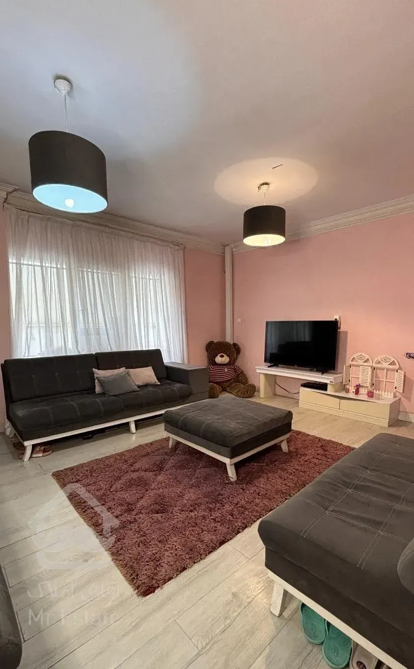 خوابگاه دخترانه وکیل