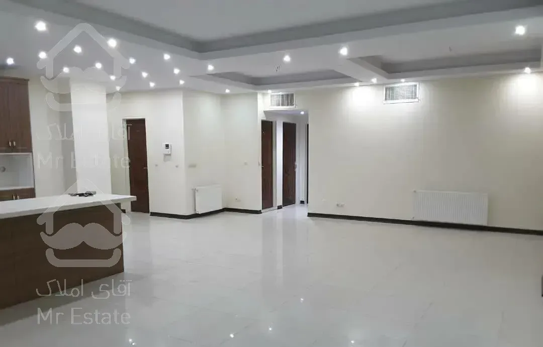 آپارتمان ۳ خواب از دو طرف نور گیر