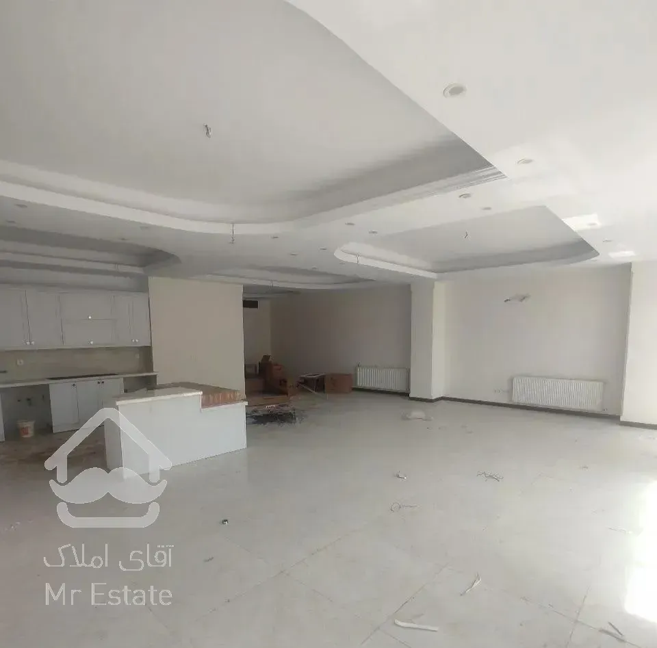 ۱۸۰متر /اندیشه فاز یک/نوساز کلید نخورده