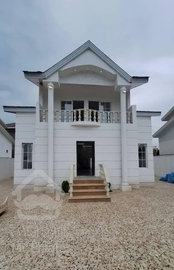 ویلا 300 متر دوبلکس خشکبیجار /آناملک