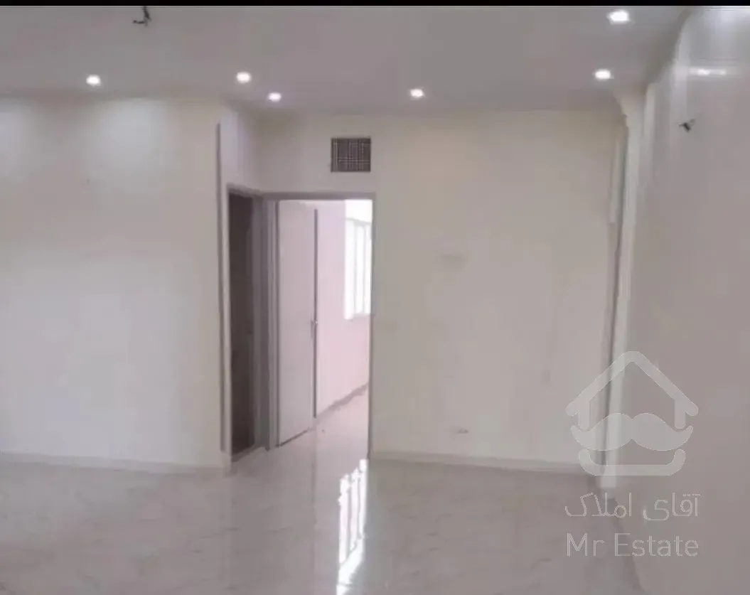 ۵۳ متر با آسانسور و انباری/فرصت خرید(خانم مقیسه)