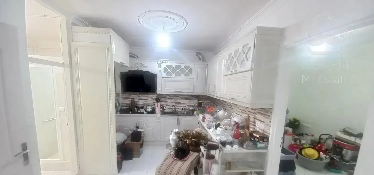 ۷۰ متر تخلیه پارکینگ موتور انباری کاذب