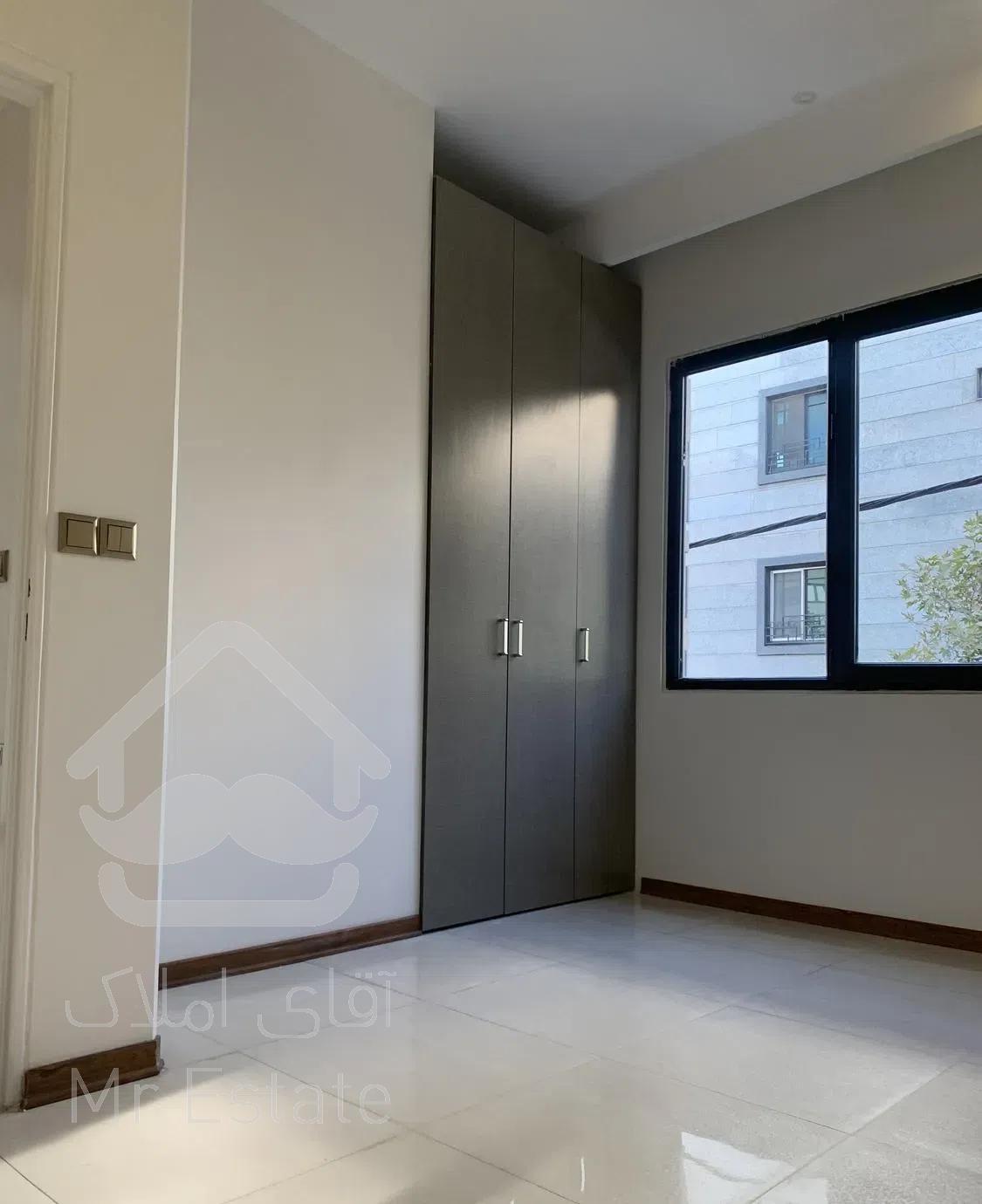 آپارتمان ٩٧ متر دوخواب //زرین