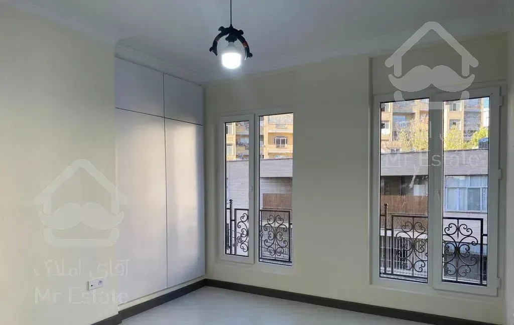 ۸۵ متر/ ۲ خوابه  /فول امکانات/ سالن بزرگ