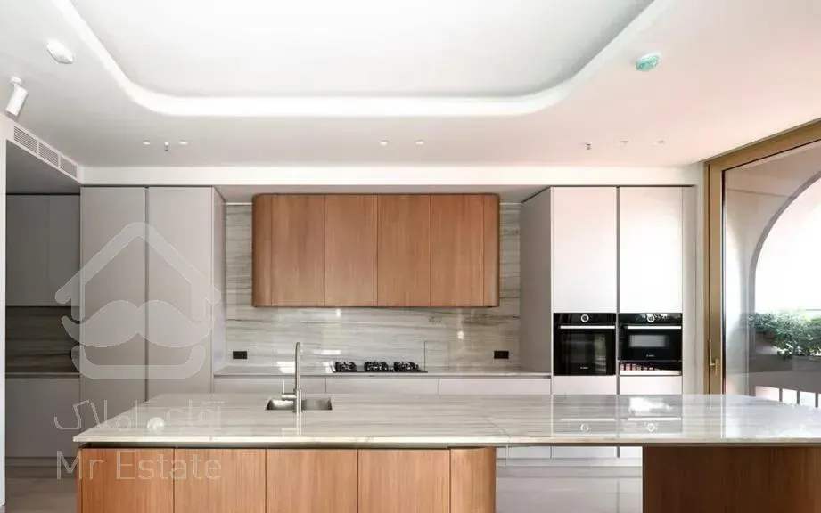 زعفرانیه۱۸۳ متر نوساز لابی مجلل استخر روف متری ۳۶۰