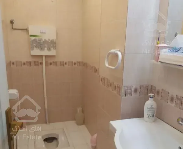 آپارتمان ۱۰۱متر دو خوابه طبقه پنجم ( کمالی شرقی)