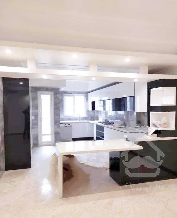 اجاره آپارتمان ۱۸۰ متری سه خواب نیاوران