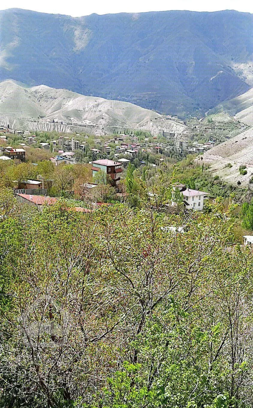 ۳۰۴مترباغ ویلا لواسان بزرگ