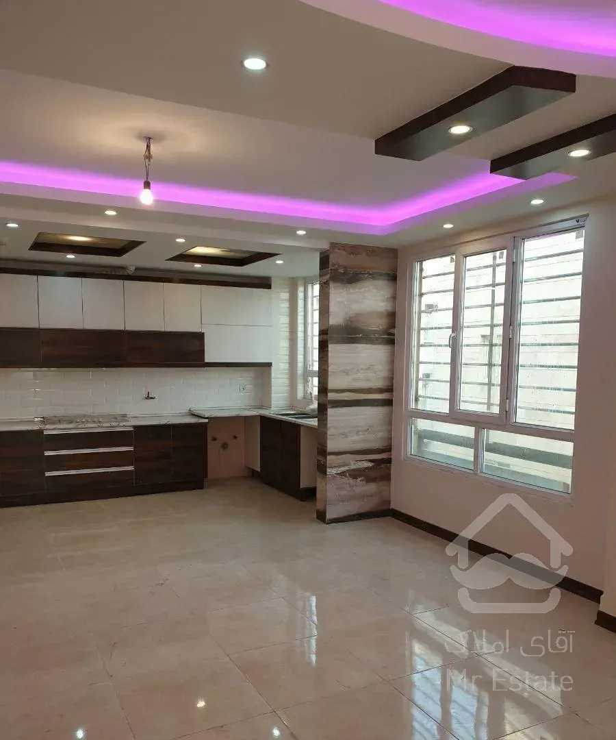 81متری/کلیدنخورده/طبقه سوم/پارکینگ آسانسورانباری