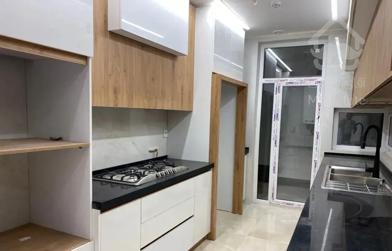 ۱۲۶ متر سه خواب کلید نخورده خطی دوپارکینگ