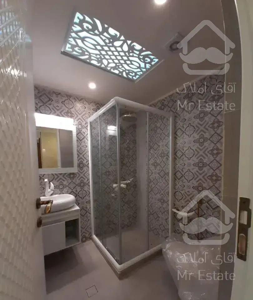 ۱۷۵ متر گیشا * تکواحدی * ۲ پارکینگ سندی