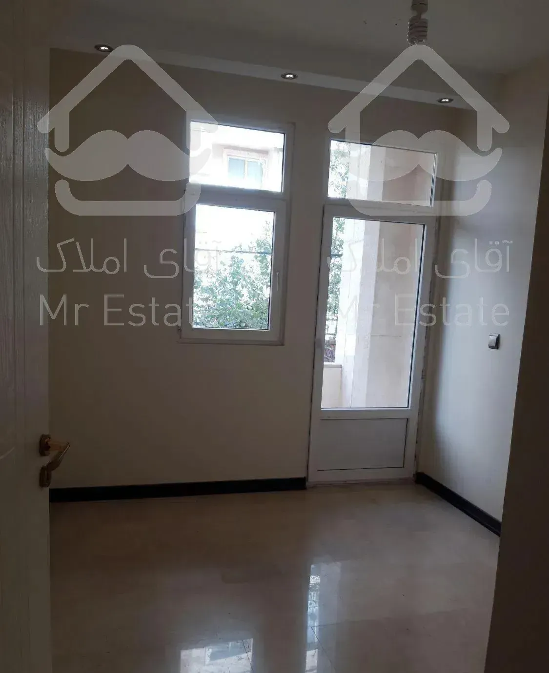 ۹۶مترده ونک انصاری ازاد