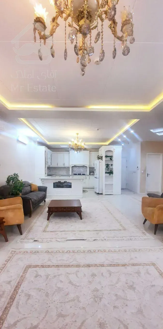 فروش آپارتمان ۱۴۰ متری ۳ خوابه در اقبال