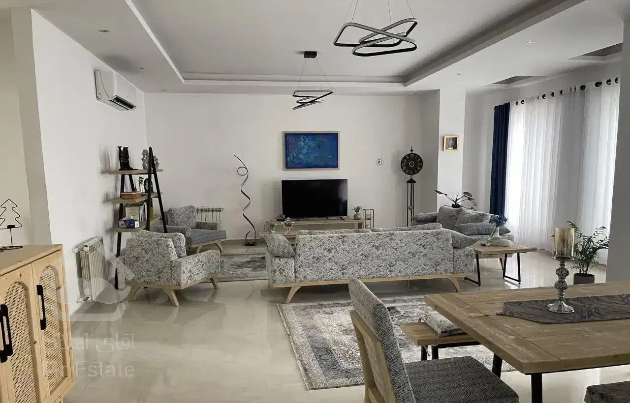 آپارتمان ۱۳۰ متر رادیو دریا