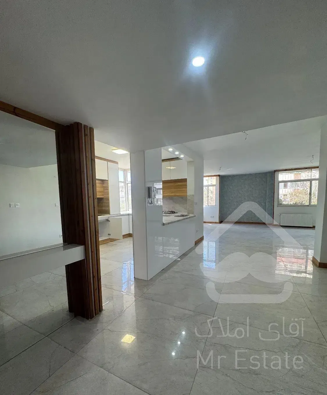 ۱۵۵ متر ۳ خواب در فاز ۲ شهرک غرب (دو پارکینگ )