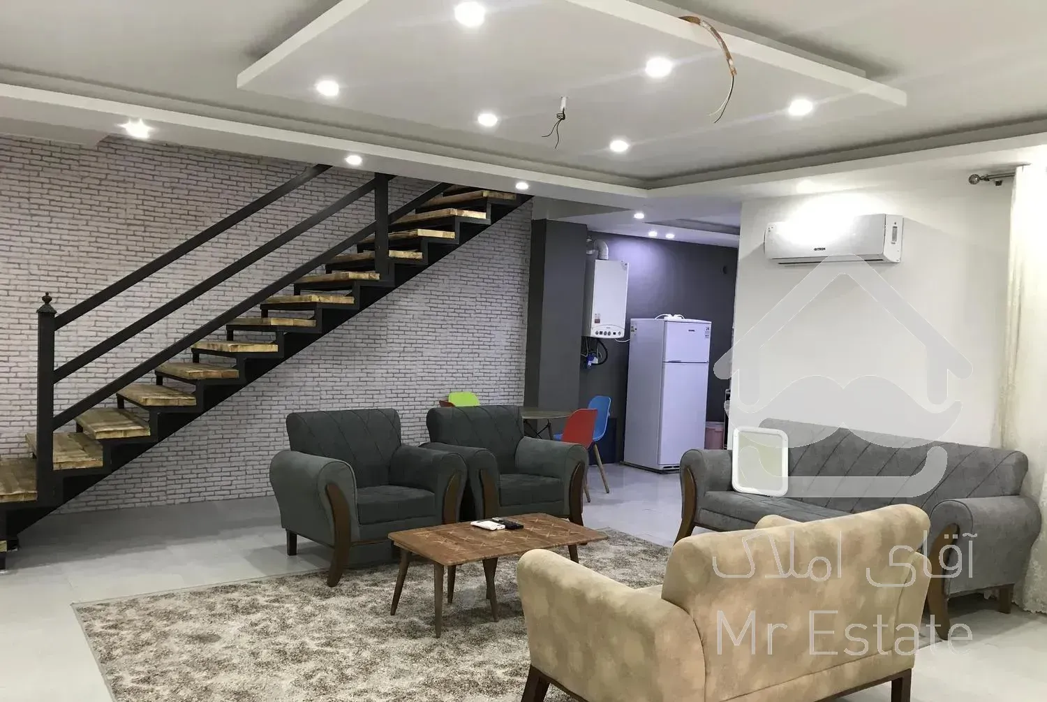 ویلای نوساز ساحلی داخل شهرک با امنیت بالا