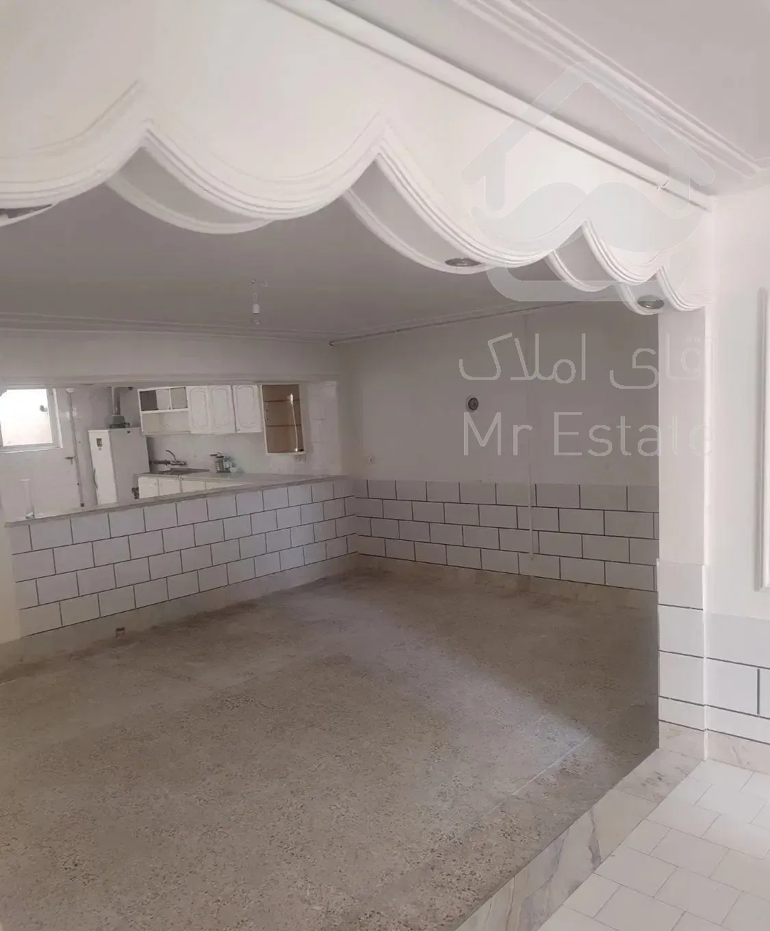 خیابان ۲۸متری طبقه همکف