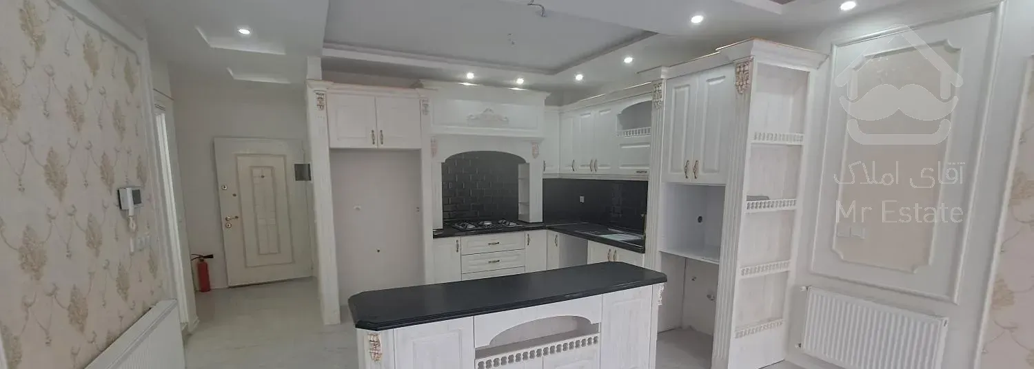 آپارتمان90متری/سند آماده/کلید نخورده/اکبری