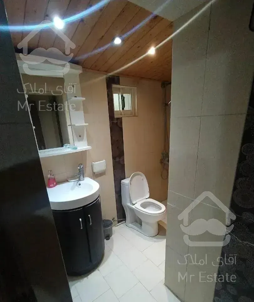 اجاره ویلا  فلت دو خوابه با سی متر حیاط اختصاصی