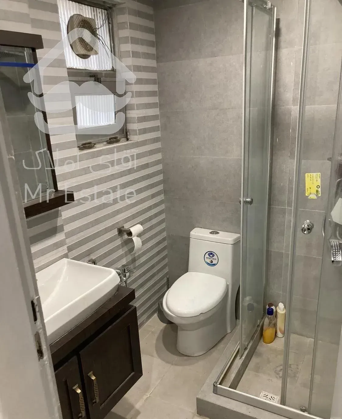 اجاره ۱۴۰ متر آپارتمان مسکونی ولیعصر/ساعی