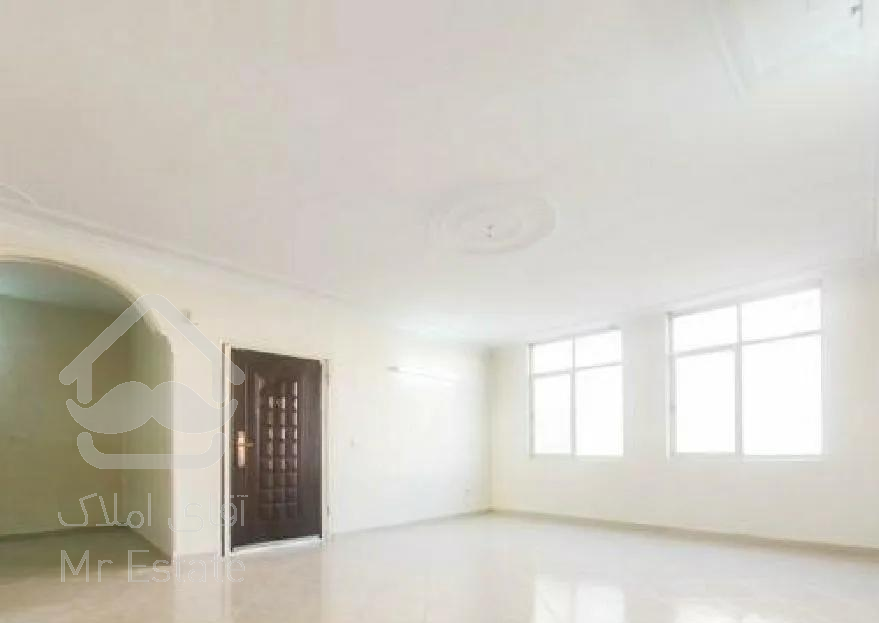 ۱۱۵متر/دوخوابه/پارکینگدار/طرشت