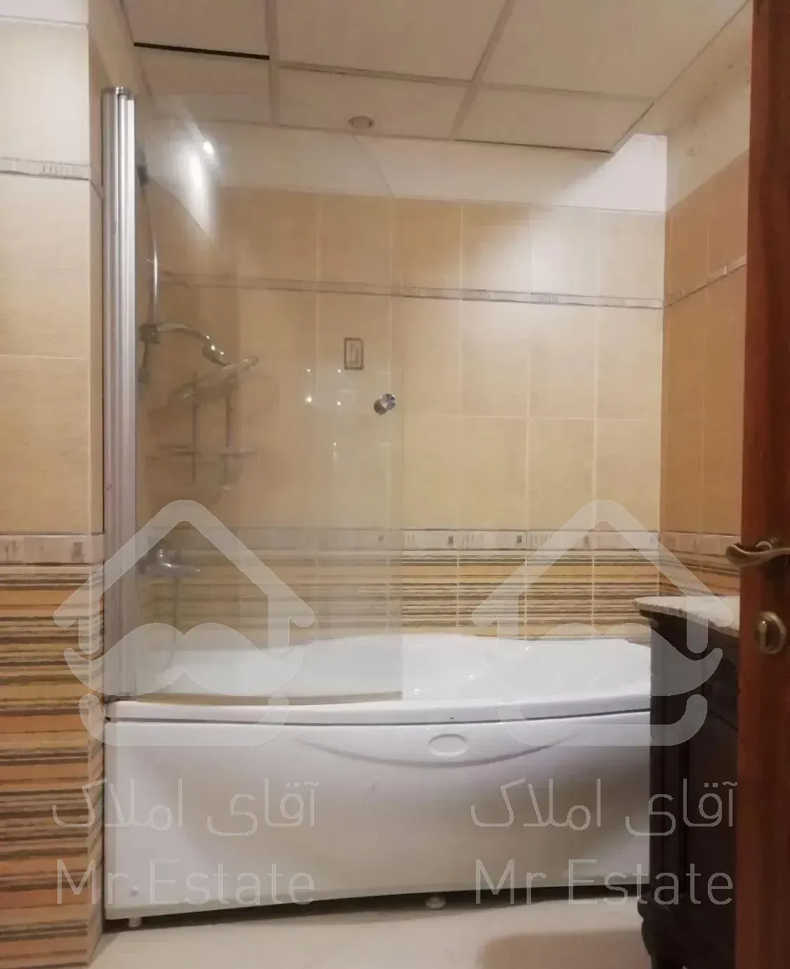 270 متر 3 خوابه نیاوران گلسنگ