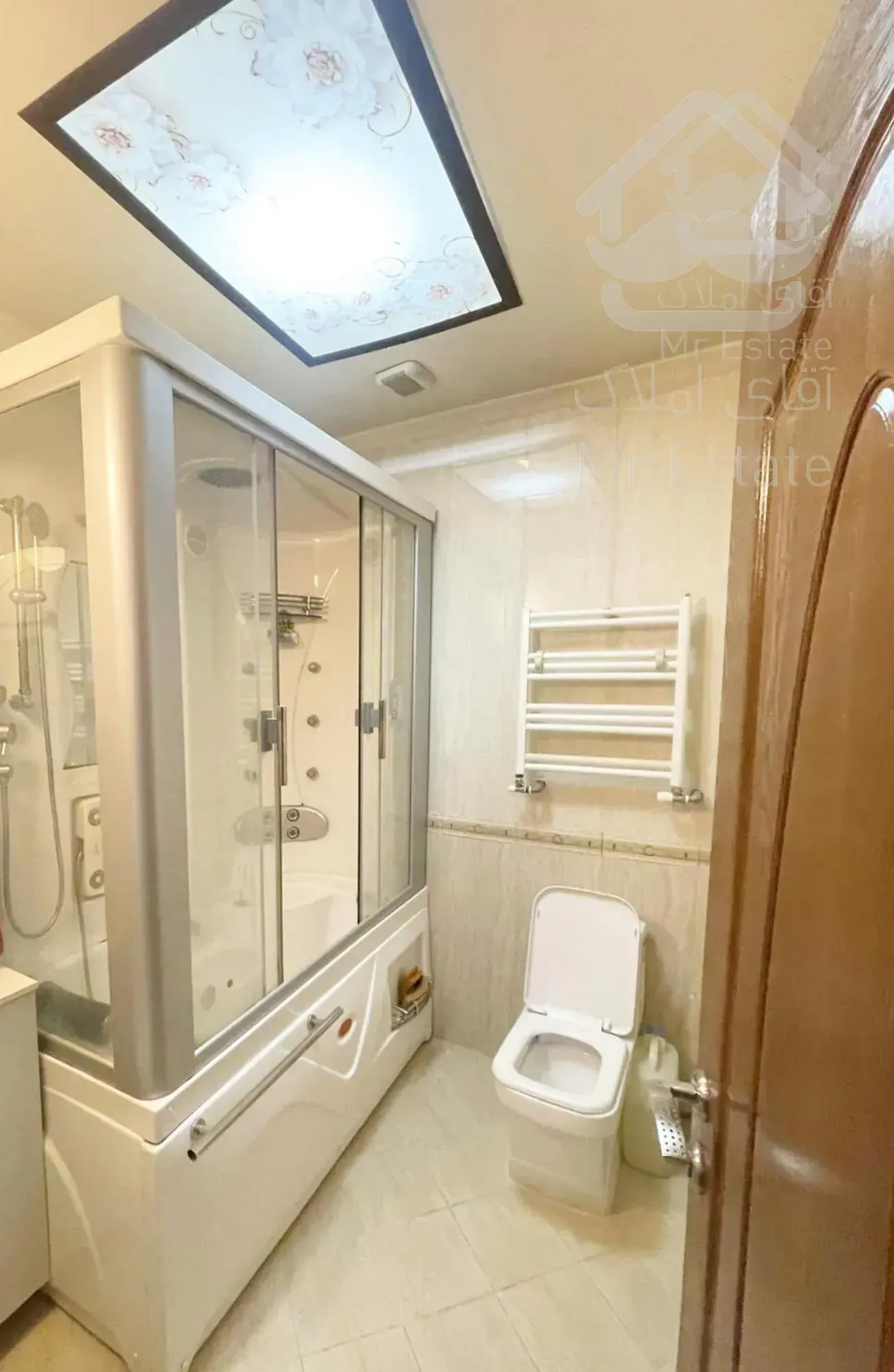 آپارتمان ۱۶۰ متر . سازه برند . فول . مالک منعطف