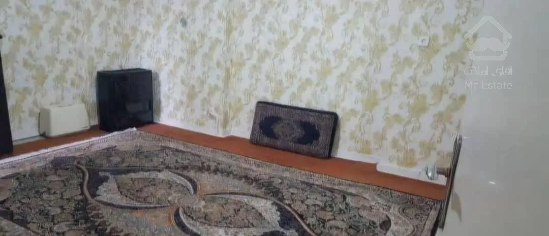 اپارتمان ۹۸ متری میدان حر